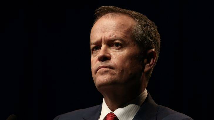 Bill Shorten has proposed working with Tony Abbott on a program of sweeping donations reforms. Photo: Alex Ellinghausen