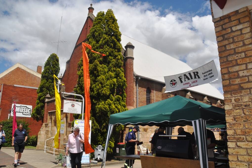 Linen, Lace and Collectables Fair in Muswellbrook.