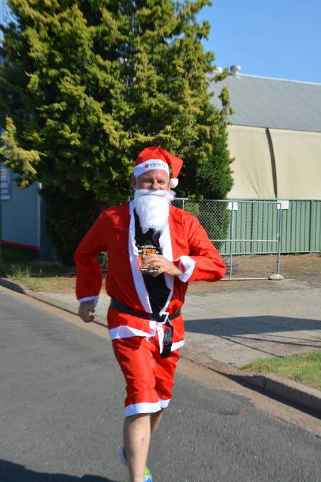TRAINING HARD: Wayne Rossington will join other athletes in Newcastle for the Santa Fun Run this weekend.