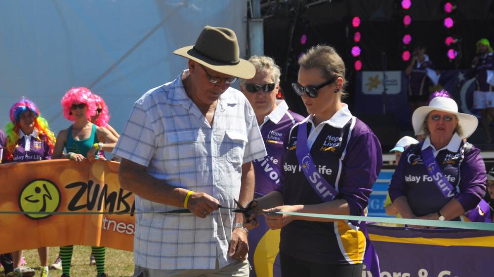 A great crowd of participants attended Weeraman Oval, Muswellbrook, for the 2015 Muswellbrook Relay for Life.