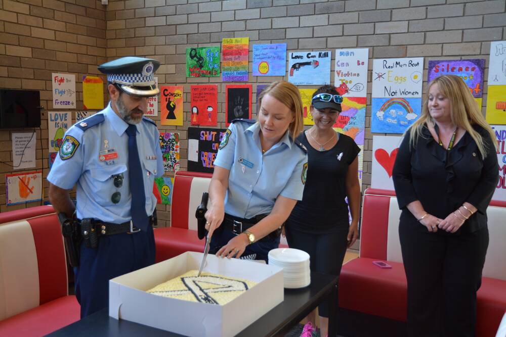 A Jiu Jitsu demonstration, community barbecue and walk, balloon release and cake cutting were some of the White Ribbon Day activities in Muswellbrook this week.