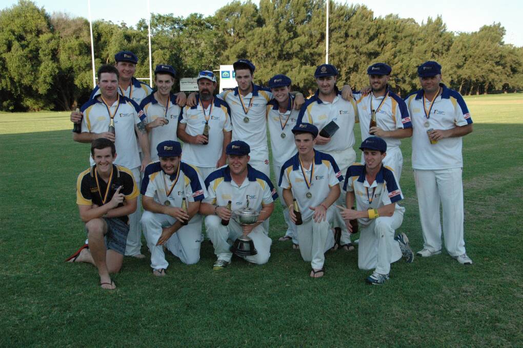 MARCH: SUCCESSFUL DEFENCE: Muswellbrook Workers Club 1, back from left, Nigel Fox, Luke Cameron, Tyson Morgan, captain Marty Blenman, Brennden Dewson, Jade Lees, Jon Shaw; middle from left, Tim Lanyon, Adam Payne, Beau Dixon, Thomas Harris, Sam White, Brad Swann and, front, Hayden Fox. The team defended its crown against Grapevine Motel.