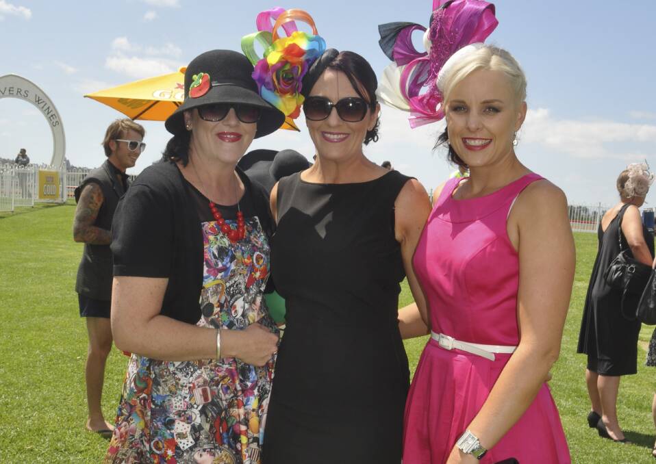 PICKING A WINNER: Muswellbrook trio Jessica Kane, Lisa Morgan and Toni Vanderwerf looked fashionable at the Muswellbrook Race Club.