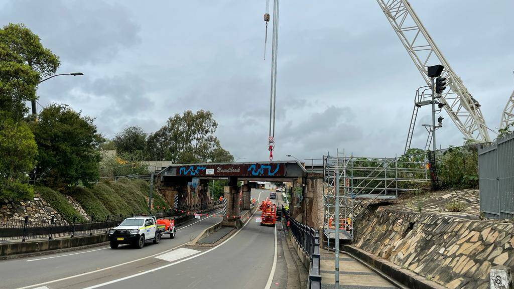 The existing Bridge Street rail bridge in Muswellbrook was removed on Monday, November 22 2021 as part of a project by the Australian Rail Track Corporation to replace three bridges near Muswellbrook. 