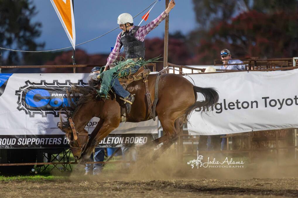 Complete Singleton Rodeo achieves a sell-out crowd and record entries