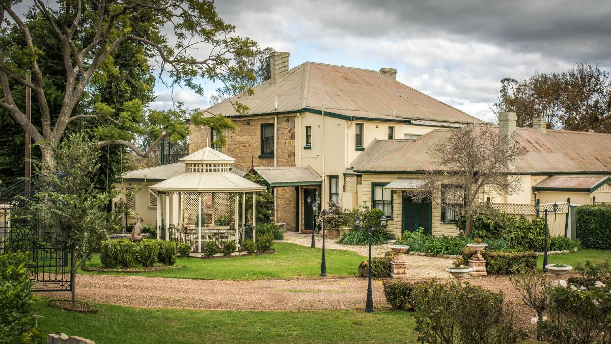 HISTORY: The beautiful Segenhoe Inn, built in 1837, is run by Richard and Michelle Pryor who in partnership with Sustainable Education will run Earth-Fest to support local farmers.