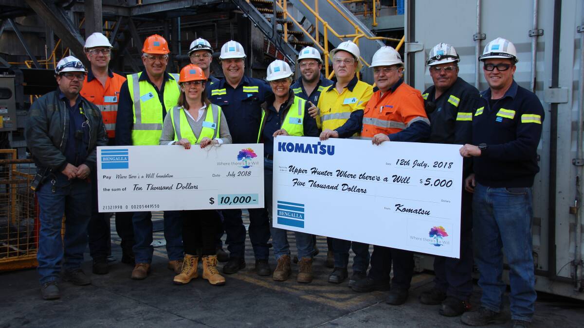 Representatives of Bengalla and Komatsu/Joy Global providing cheques to Where there’s a Will