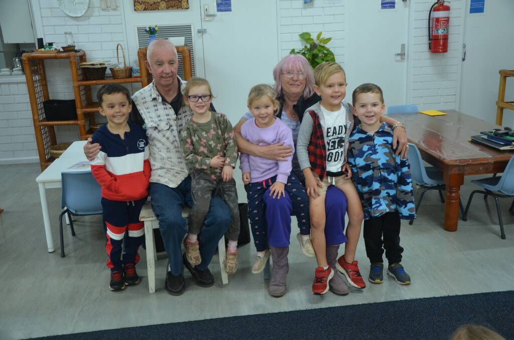 AWESOME AUTHOR: Robert and Penny Findlow were thrilled to give a reading to kids including Jett, Alyssa, Skylah, Blaine and Dominic.