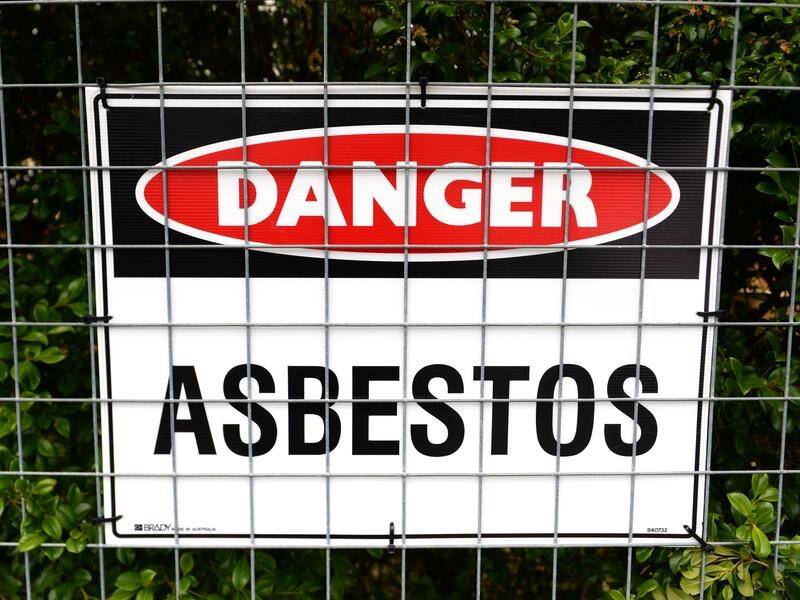 A survey of people with mesothelioma found 93 per cent had possible or probable asbestos exposure.