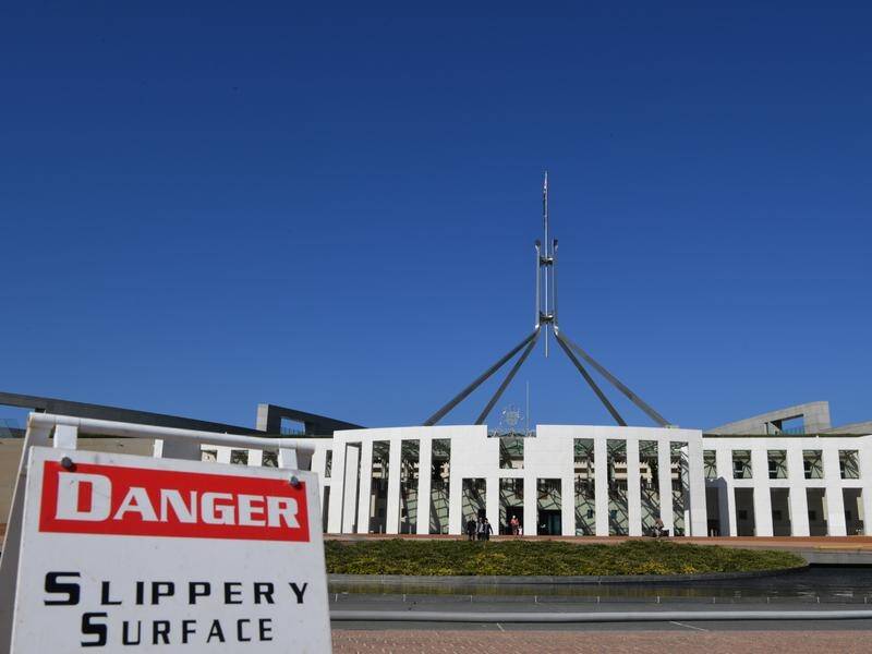 Public confidence in the federal government has plummeted, an ANU study shows.