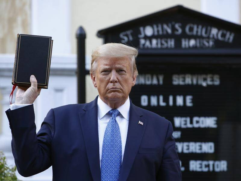 A Washington DC bishop criticised President Donald Trump's visit to a church near the White House.