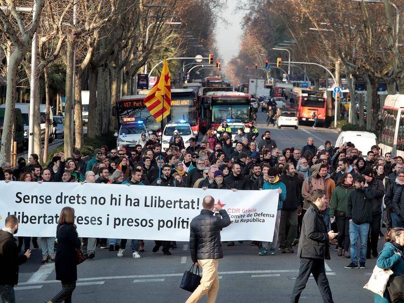 Eleven highways in Spain's northeast have been blocked by Catalan activist groups.