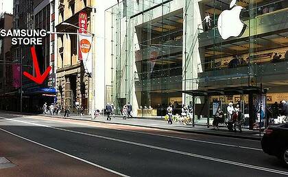 On the right Apple's flagship store can be seen just metres away from Samsung's temporary "pop up" store.