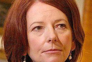 Gillard seeks citizens' group on ETS policy